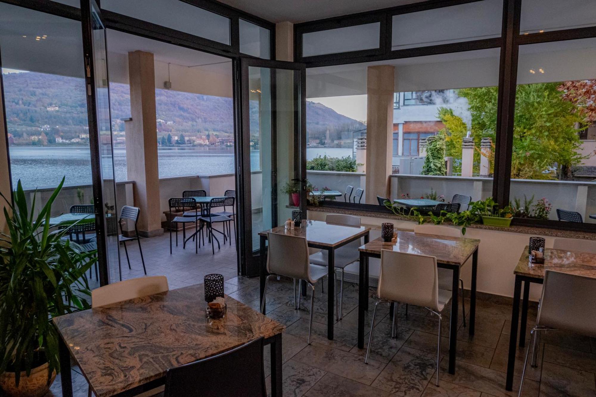Hotel Chalet Del Lago Avigliana Exterior photo