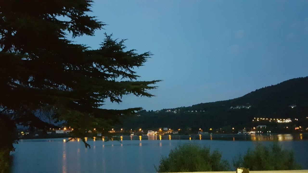 Hotel Chalet Del Lago Avigliana Exterior photo